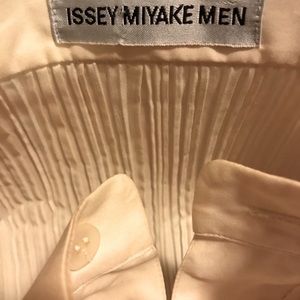 Issey Miyake Men’s pleated button down shirt
